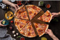 Как правильно есть пиццу по этикету? 